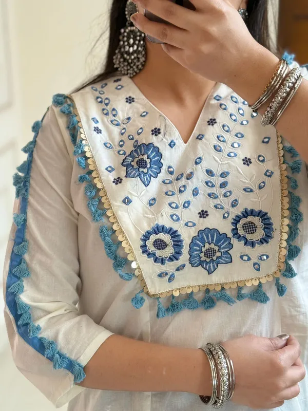 Blue_&_White_Floral_Embroidered_Kurta_and_Paneled_Palazzo_Set