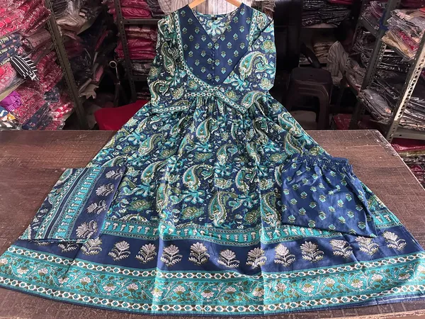 Kashish_Paisley_Print_Anarkali_Suit_Set_with_Dupatta