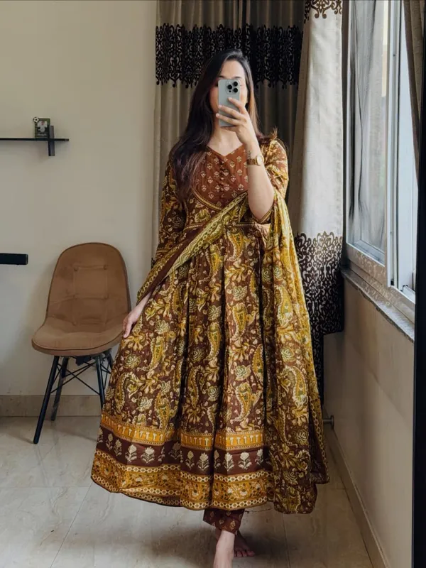 Kashish_Rust_brown_Paisley_Print_Anarkali_Suit_Set_with_Dupatta