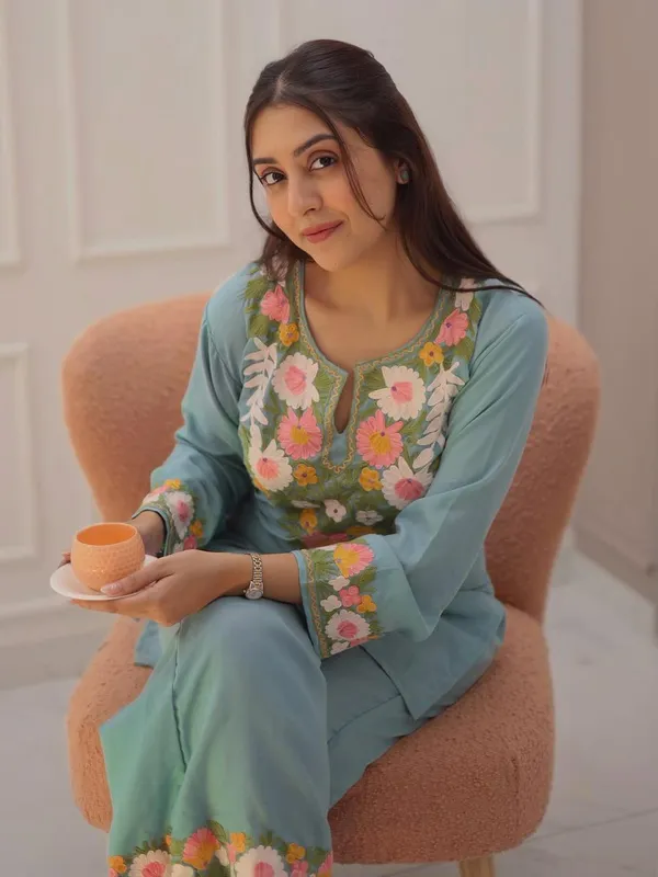 Light_Blue_Cotton_Floral_Embroidered_Kurta_Pant_Set_For_Women