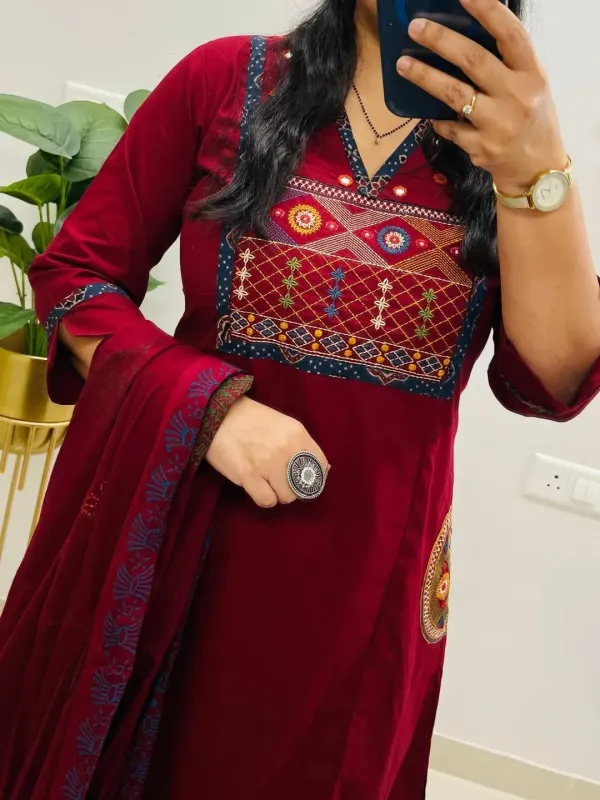 Maroon_Handwork_Embroidered_Kurta_Set_with_Dupatta