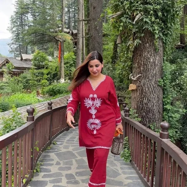 Maroon_Red_Embroidered_Cotton_Kurti