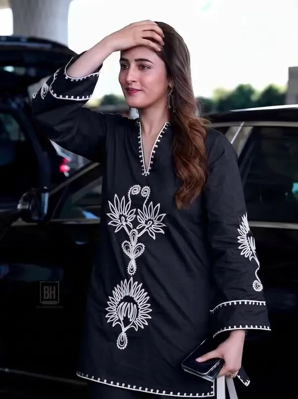 Midnight_Bloom_Embroidered_Black_Kurta