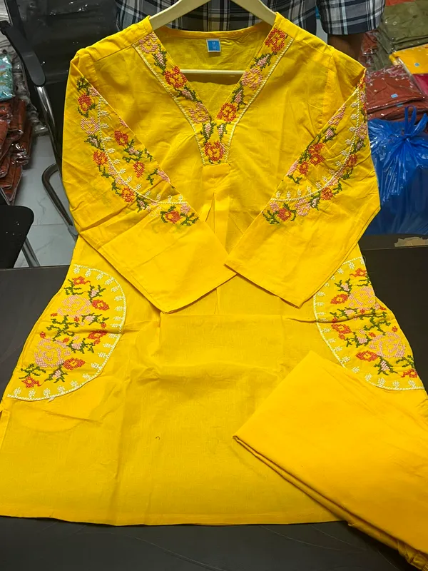 Mustard_Yellow_Printed_Kurta_Pant_Set