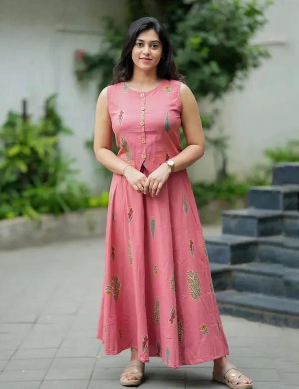 Pink_ethnic_co-ord_set_with_front_buttons_and_flared_skirt