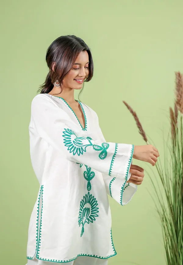 The_Bagh_Emerald_&_White_Kurta_Set