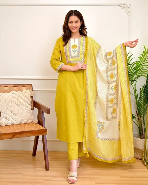 Women_Pure_Cotton_Kurta_Pant_Dupatta_Set_(Yellow)