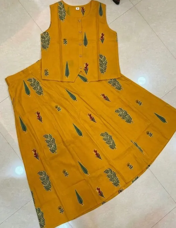 Yellow_Ethnic_Crop_Top_and_Flared_Skirt_Set