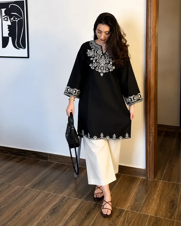 Embroidery_Black_Cotton_Kurta_Set_with_Palazzo_Pants