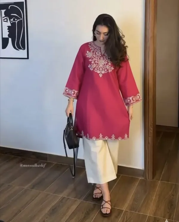 Pink_And_White_Cotton_Embroidered_Kurta_Set_With_Palazzo_Pants_For_Women