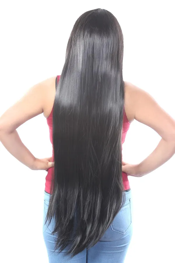 Long_Straight_Heat_Resistant_Wig