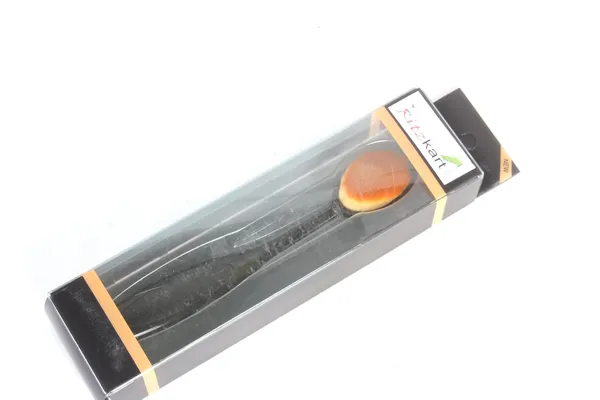Oval_Makeup_Foundation_Brush