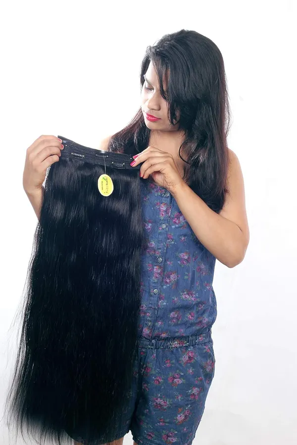 Remy_Human_Hair_Extension_Clip-In