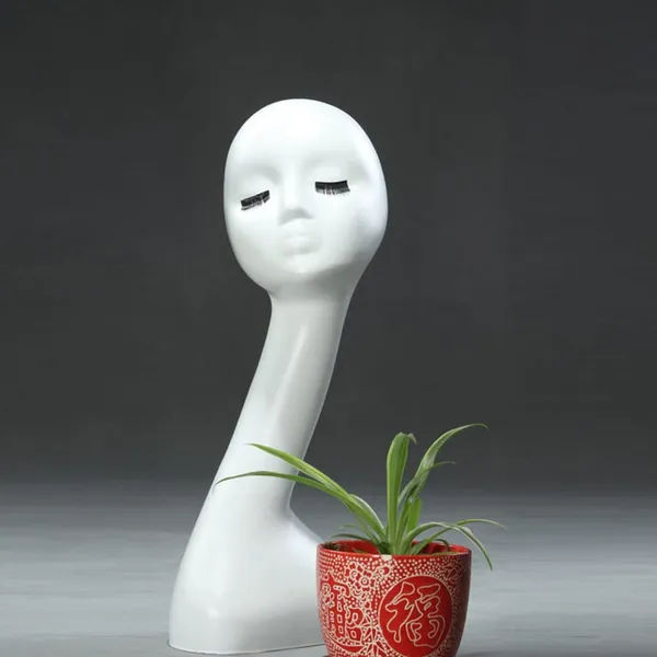 Female_Mannequin_Head_with_Stand
