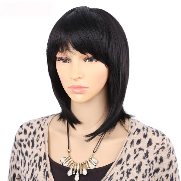 Bob_Cut_Wig_with_Bangs