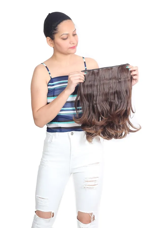 Golden_And_Brown_18_Inch_Synthetic_High_Fiber_Golden_Mix_Wavy_Clip_On_Step_Cutting_Hair_Extension_4T12_For_Women