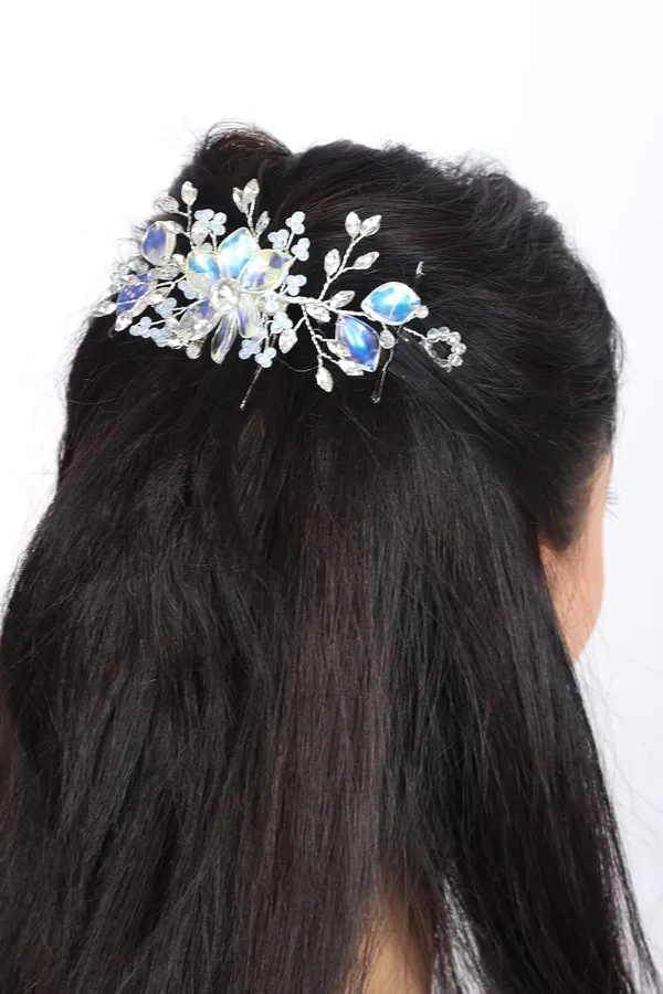 Wedding_Hair_Comb_with_Crystal_Stones