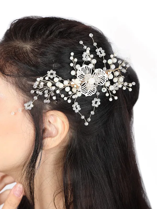 Bridal_Hair_Comb_with_Pearl_and_Stone