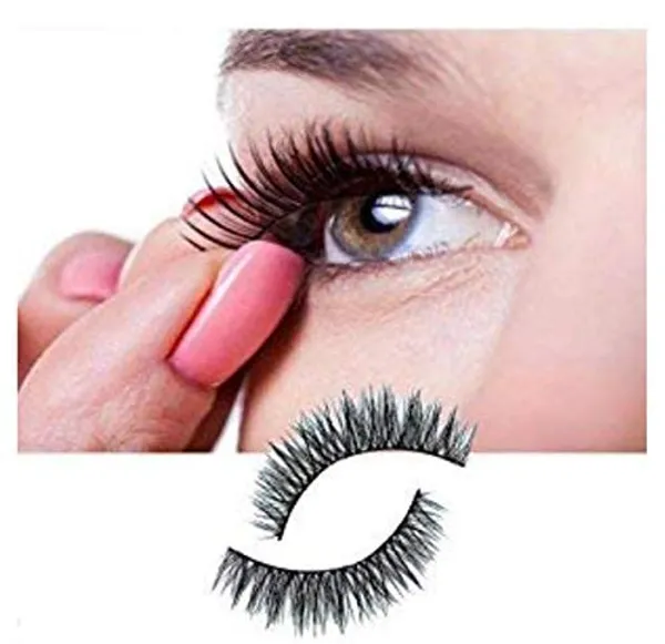 Face_Makeup_Practice_Head_with_Brushes_and_Eyelashes