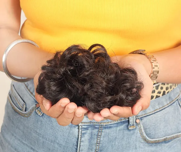 Juda_Rubber_Bun_for_Women
