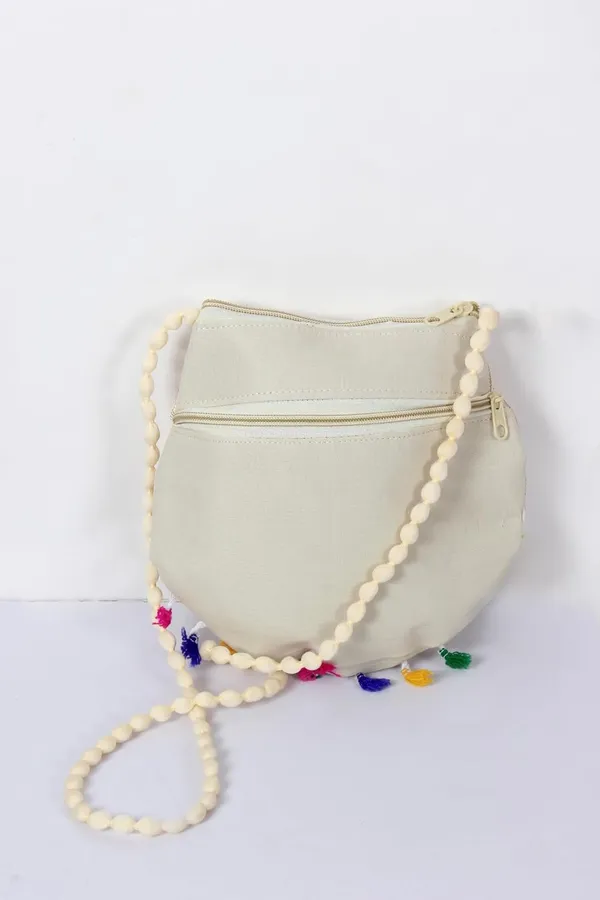 Cotton_Embroidered_Handbag