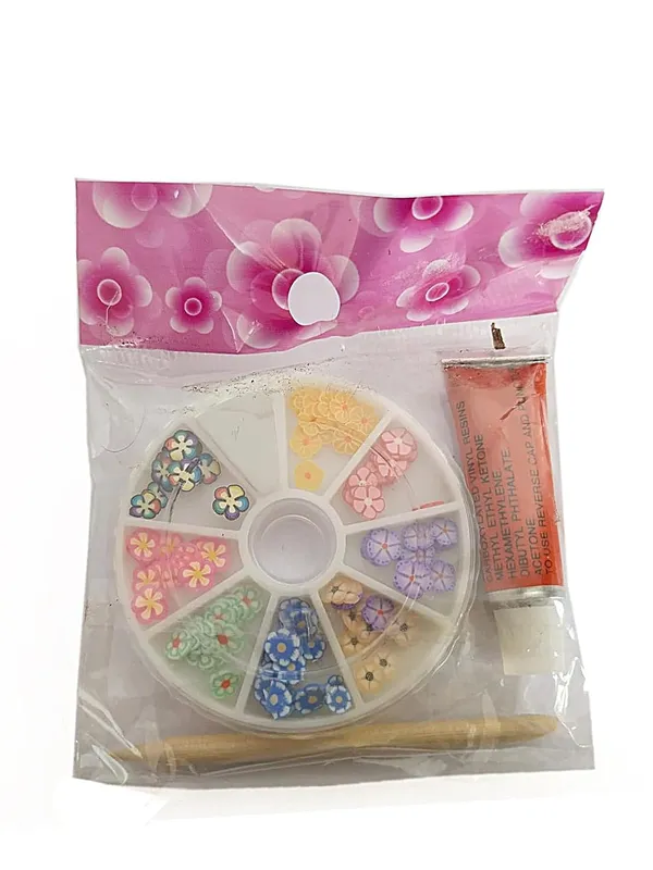 Nail_Art_Kit_with_Dotting_Tool