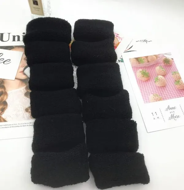 Black_Rubber_Band_Set_Of_24_Pcs_Includes_12_Large_&_12_Small_Elastic_Hair_Bands_With_Elegant_Pearl_Design_No_Damage_Soft_Ponytail_Holders_Gentle_Grip_For_Thick_&_Thin_Hair_Stylish_&_Comfortable_Hair_Accessories_For_Daily_Use_For_Women