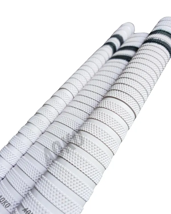 Premium_Cricket_Bat_Handle_Rubber_3_Grips_For_Enhanced_Performance_With_Better_Shock_Absorption_And_1_Wooden_Gripper_Cone_(Pack_Of_4)