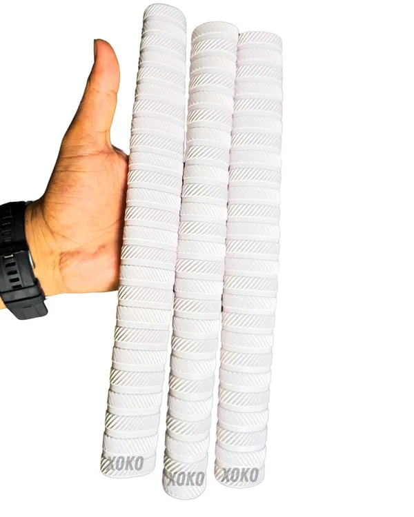 Plain_White_Soft_Comfortable_3_Rubber_Grips_For_Better_Shock_Absorption_1_Grip_Cone_For_Cricket_Bat_Handle_Accessories_(_Pack_Of_4_)