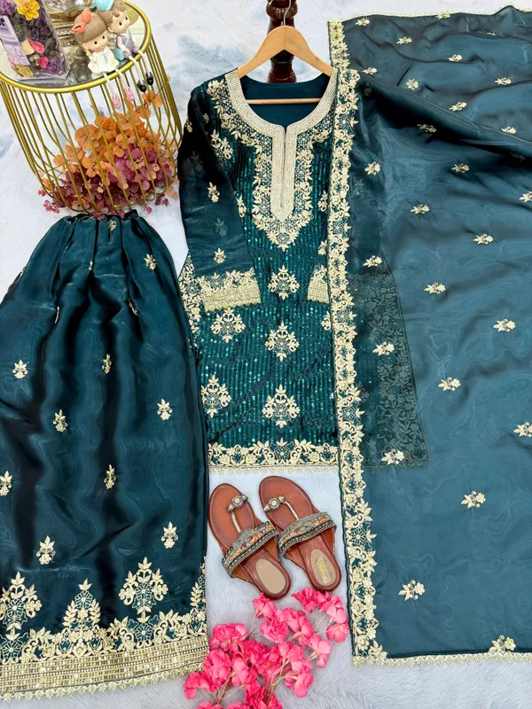 Peacock_Green_Gmy_Silk_Kurti_With_Dupatta_And_Bottom_Wear_For_Women