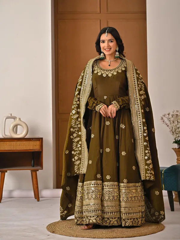 Mehendi_Heavy_Nc_Vichitra_Silk_Anarkali_Suit_For_Women