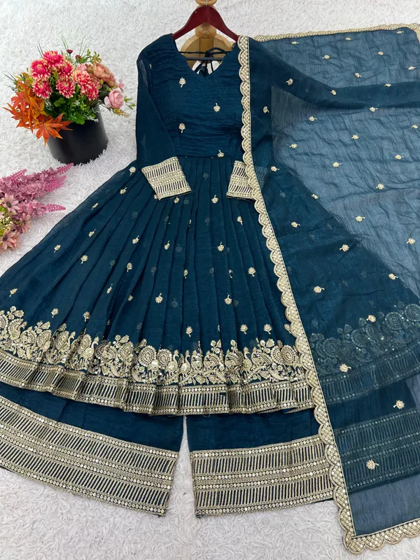 Blue_Crunchy_Fabric_Flared_Kurti_With_Dupatta_And_Bottom_Wear_For_Women
