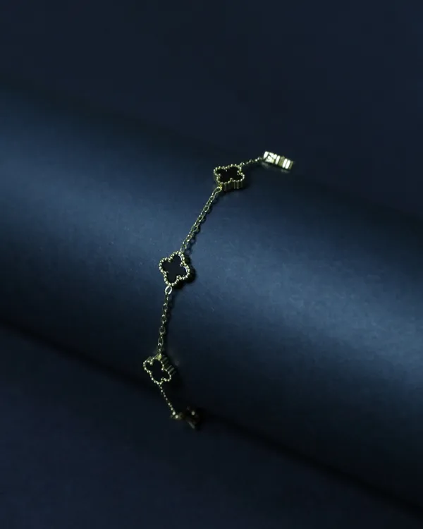 Black_2_In_1_Small_Clover_Charm_Bracelet_And_Ancklet_Anti_Tarnish_18K_Gold_Plated_For_Women