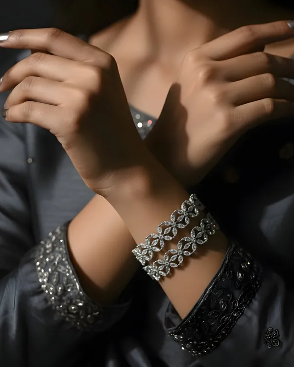 White_Crystal_Trellis_Bracelets_For_Women