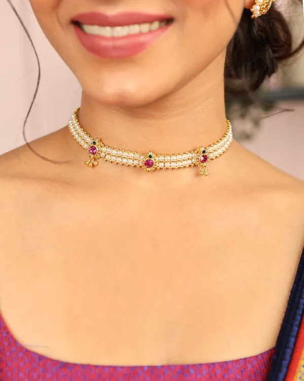 White_Auspicious_Moti_&_Stone_Jewelry_Set_For_Women