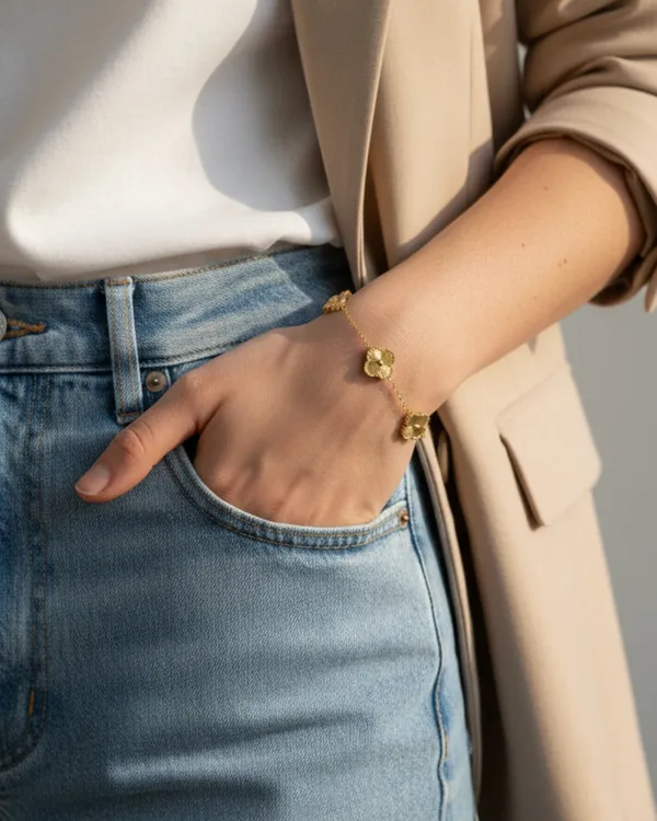 Gold_2_In_1_Clover_Charm_Anti_Tarnish_18K_Gold_Plated_Bracelet_&_Ancklet_For_Women