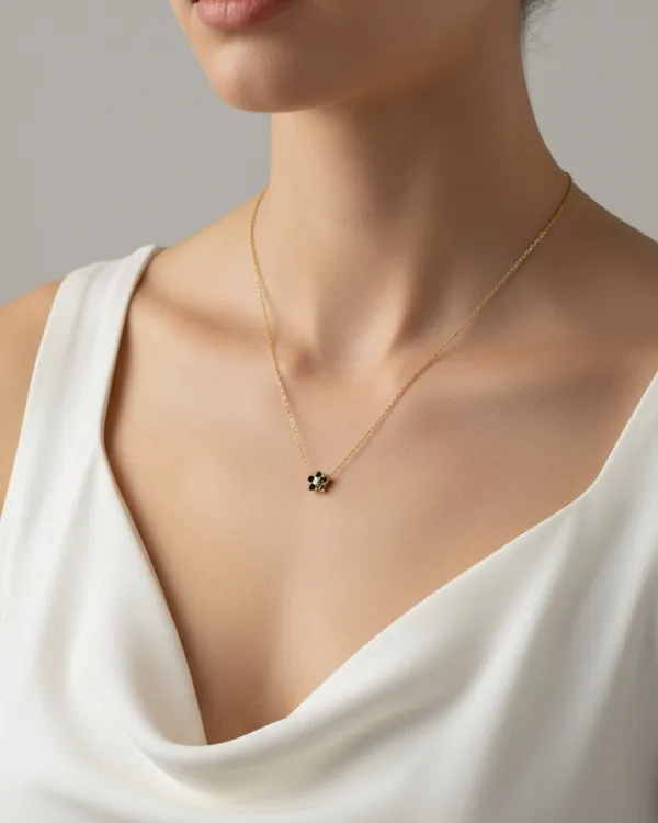 Gold_And_Blackstone_Siren'S_Luck_18K_Gold-Plated_Anti_Tarnish_Clover_Necklace_For_Women