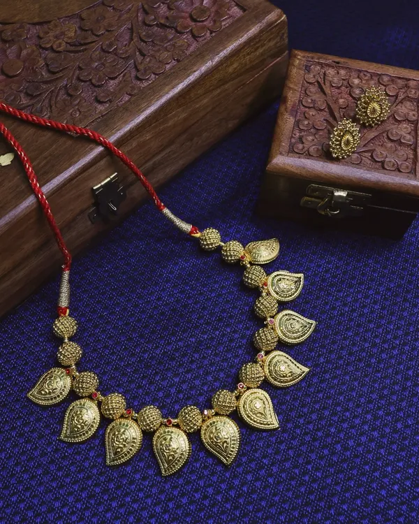 Gold_Suvarna_Patra_Haar_For_Women