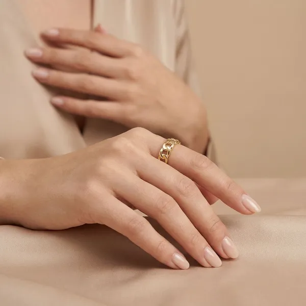 Gold_Tone_Interlock_Curb_Chain_Stainless_Steel_Anti_Tarnish_Minimalist_Linked_Adjustable_Ring,_18K_Gold_Plated_Ring_For_Women