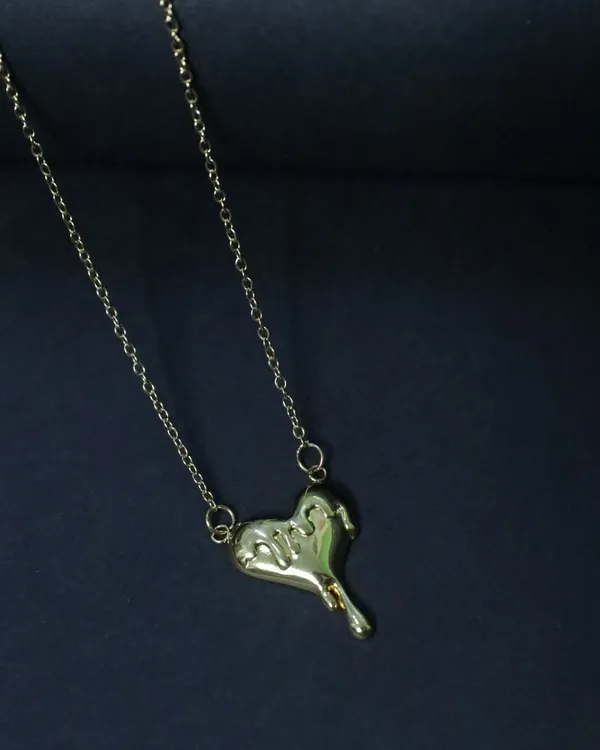 Gold_Melted_Heart_18K_Gold_Plated_Anti_Tarnish_Drip_Pendant_Chain_For_Women