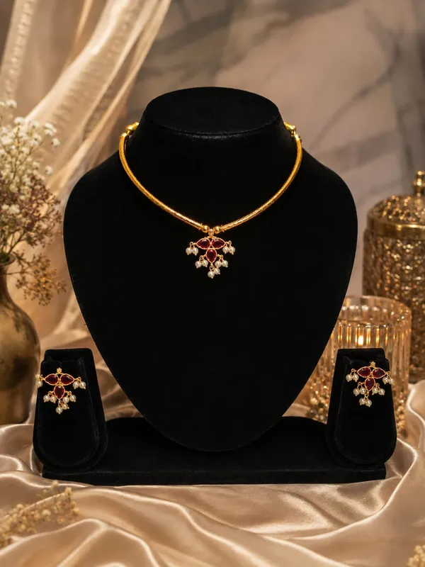 Micro-Plated_Sari_in_Ruby_Elegance_Necklace_Set_with_Pearl_Detailing