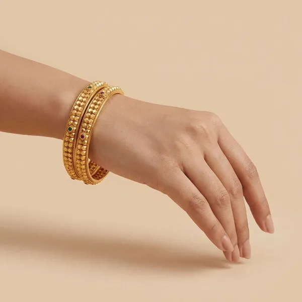 Traditional_Maharashtrian_Ashtapailu_Kada_Two_Layered_(Peshwai_Faceted_Gold_Bangle)(set_of_2)