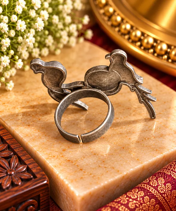 Peacock_Heritage_Oxidised_Statement_Ring