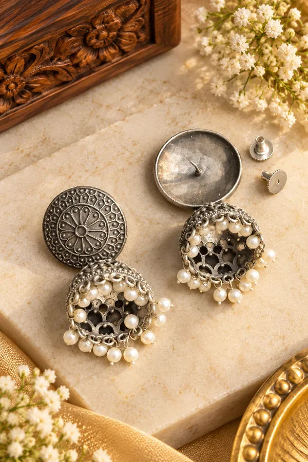 Rajwada_Chandrika_Oxidised_Jhumka