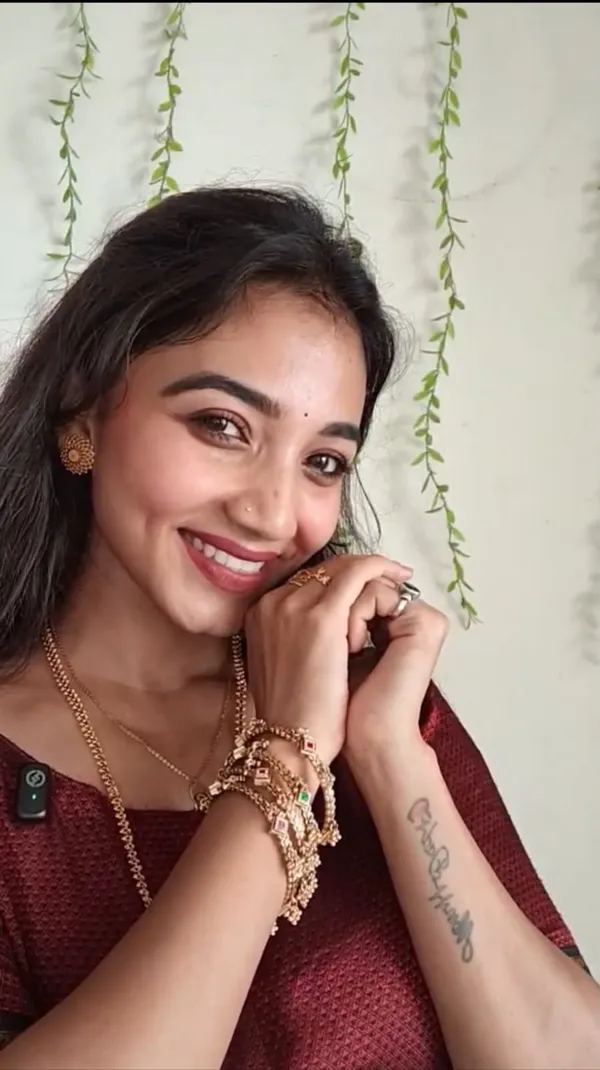 Rajwada_Lakh_Swarovski_Ghungroo_Bangles