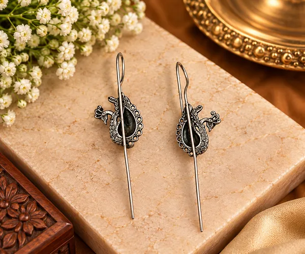 Rajwada_Peacock_Oxidised_Ear_Pins
