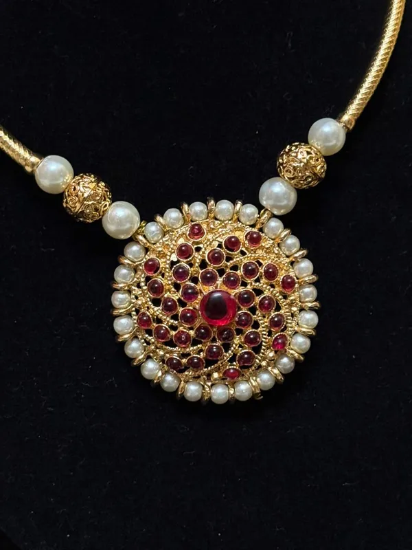 Ruby_Pearl_Royale_Pendant_Set