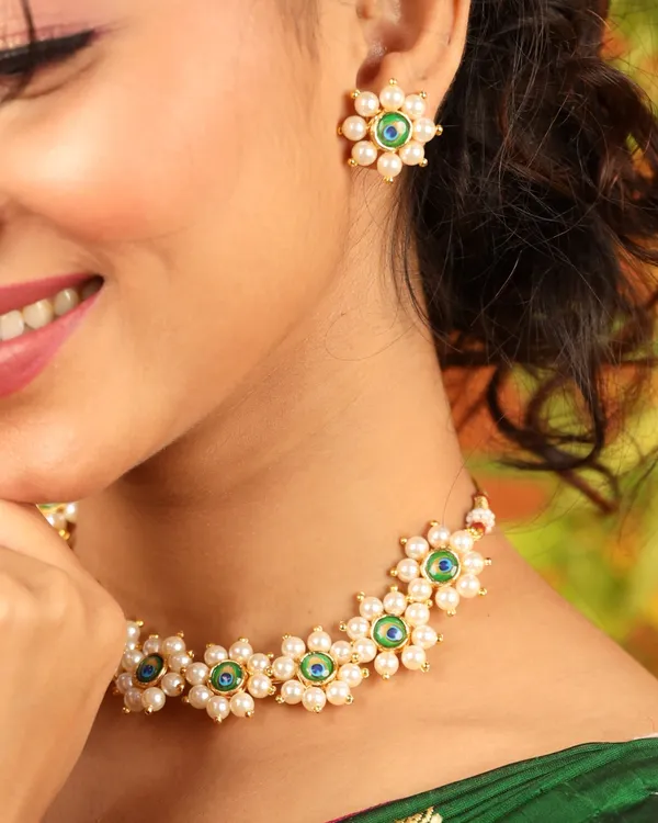 Peacock_Green_Peshwai_Pushpa_Haar_Necklace_Set_For_Women
