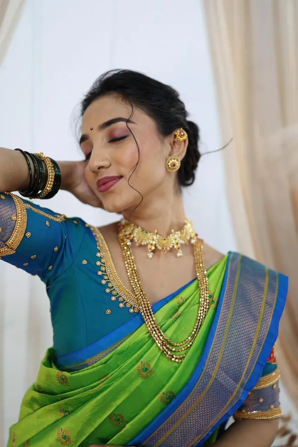 Royal_Ashtapailu_Vaibhav_Mala_Set(4_layered)