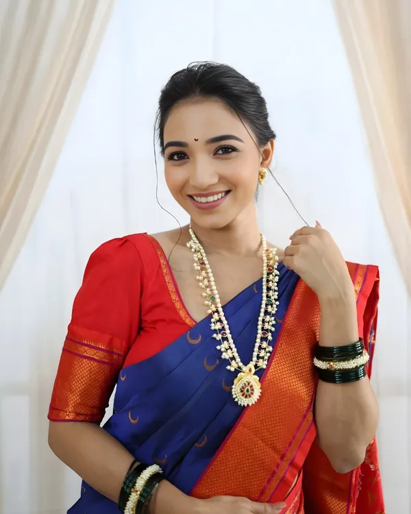 Gold_Rajshree_Kolhapuri_Moti_Haar_For_Women